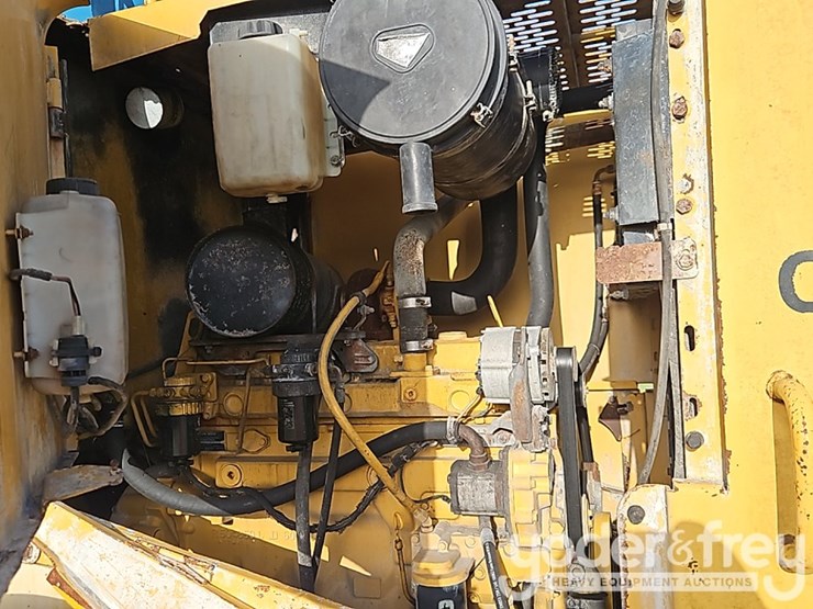 deere-624h-image-23