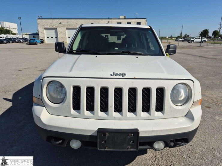 2015-jeep-patriot-image-2