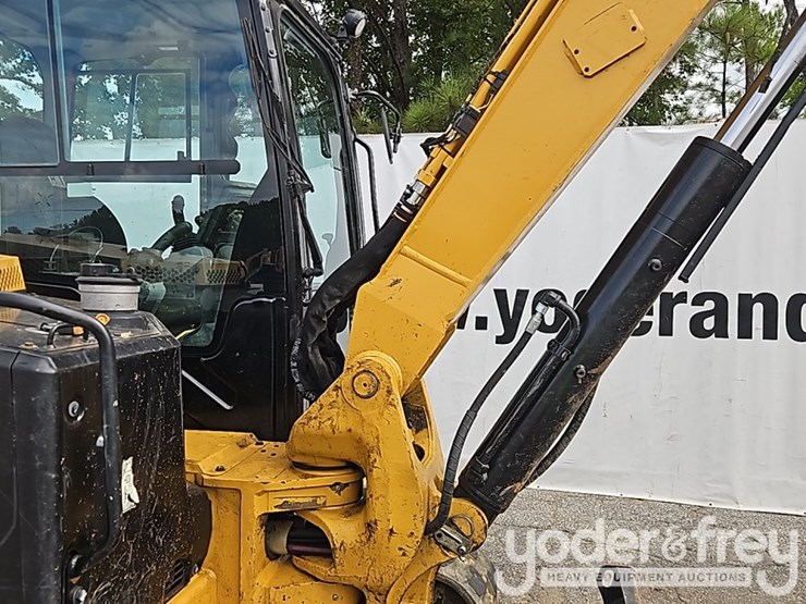 2023-caterpillar-306-cr-image-23