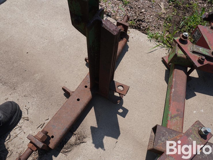 anhydrous-hitch-&-3-pt-hitch-image-10