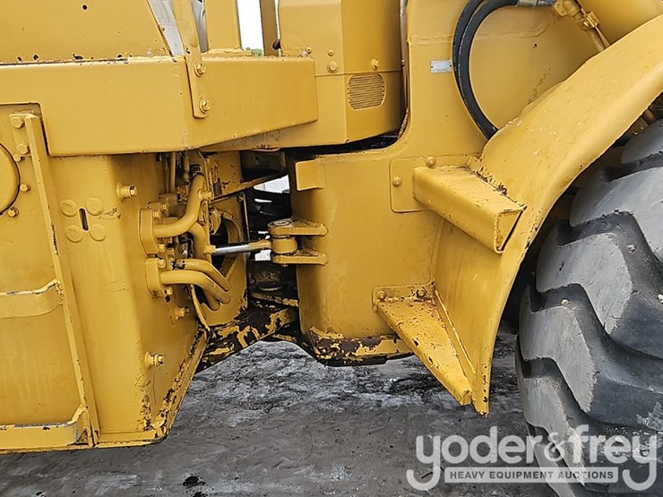 caterpillar-950-image-9