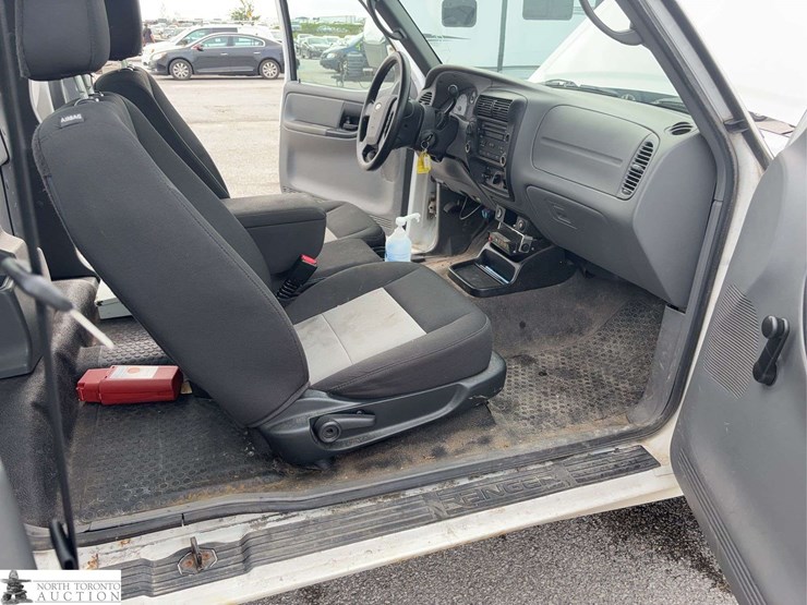 2011-ford-ranger-image-18