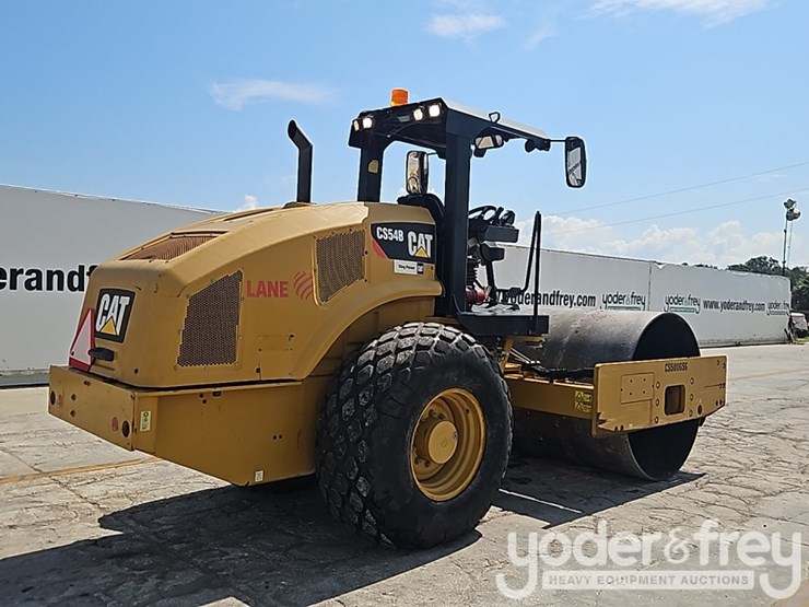 2018-caterpillar-cs54b-image-5