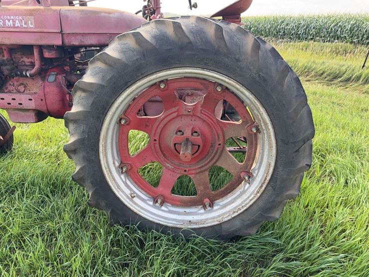 farmall-m-image-36