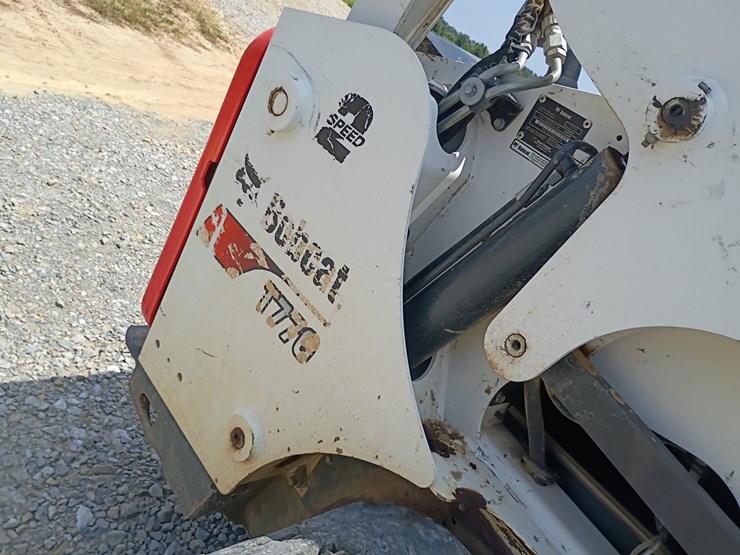 2023-bobcat-t770-image-67