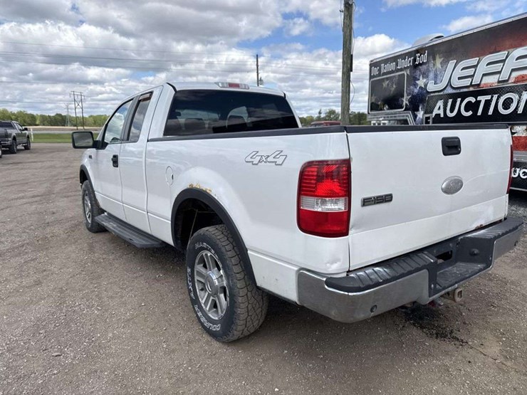 2007-ford-f150-xlt-image-2