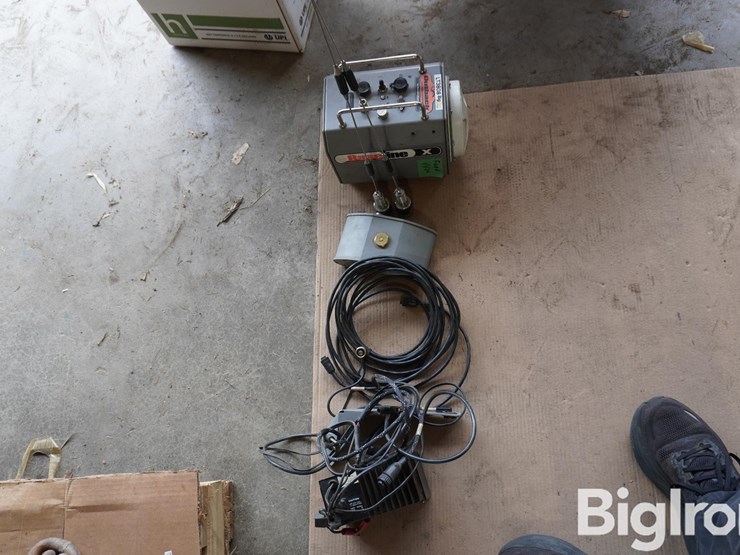 outback-baseline-x-rtk-base-station-image-4