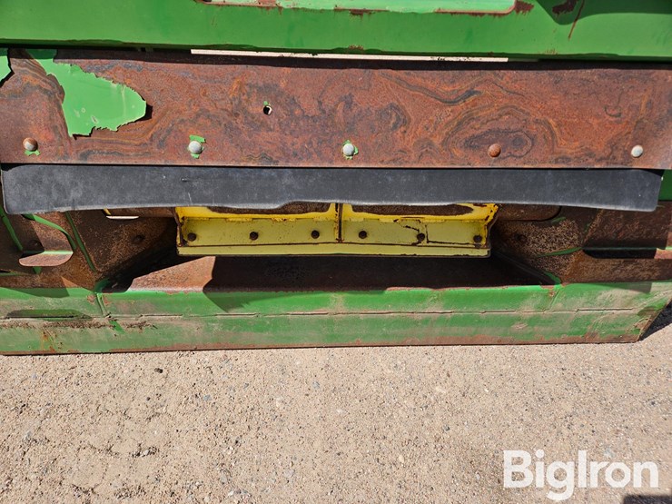 john-deere-6850-image-11