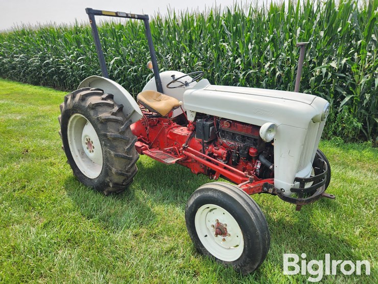ford-850-image-3