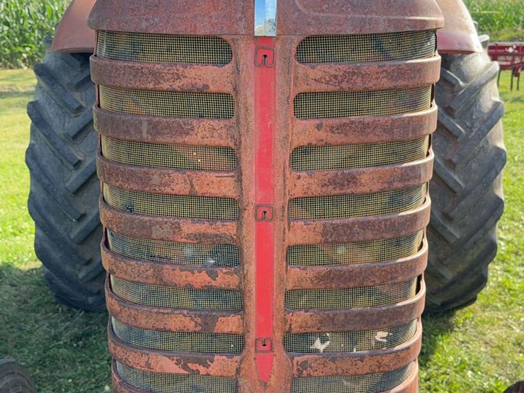 massey-ferguson-444-image-9