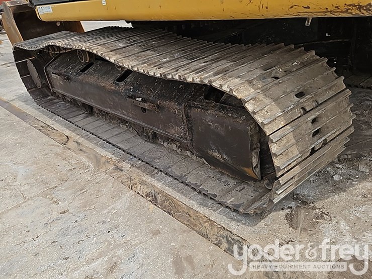 2019-caterpillar-336gc-image-19