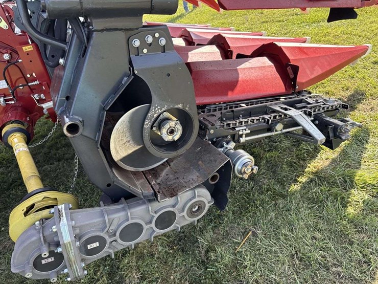 drago-gt-folding-corn-head-image-23
