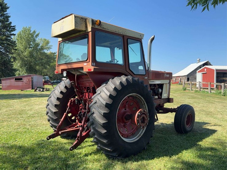farmall-1566-turbo-image-5