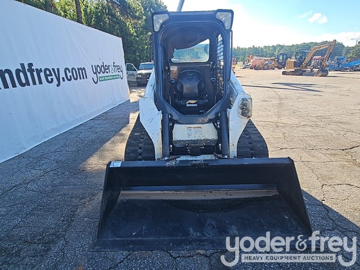 2019-bobcat-t590-image-8