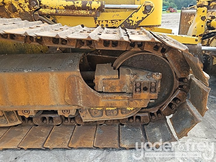 2023-komatsu-d39px-24-image-12