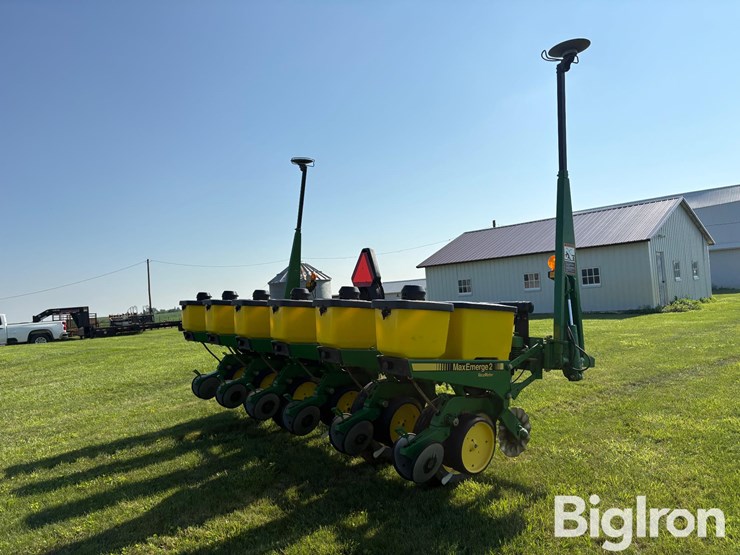 john-deere-7200-image-5