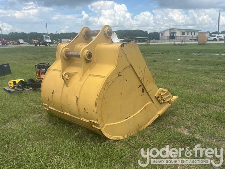 caterpillar-349-image-4