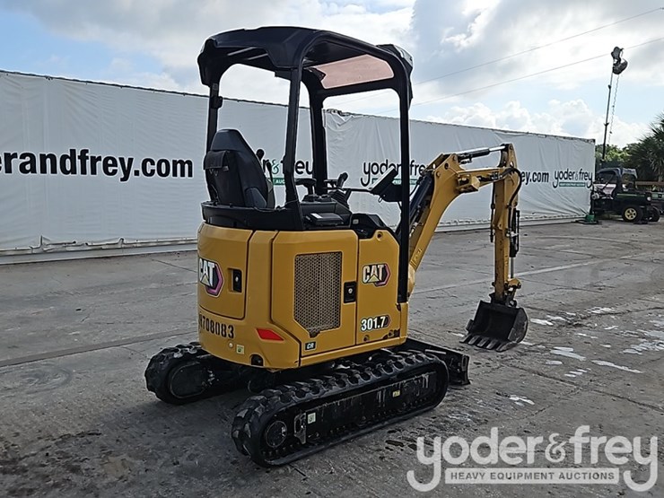 2022-caterpillar-301.7cr-image-5