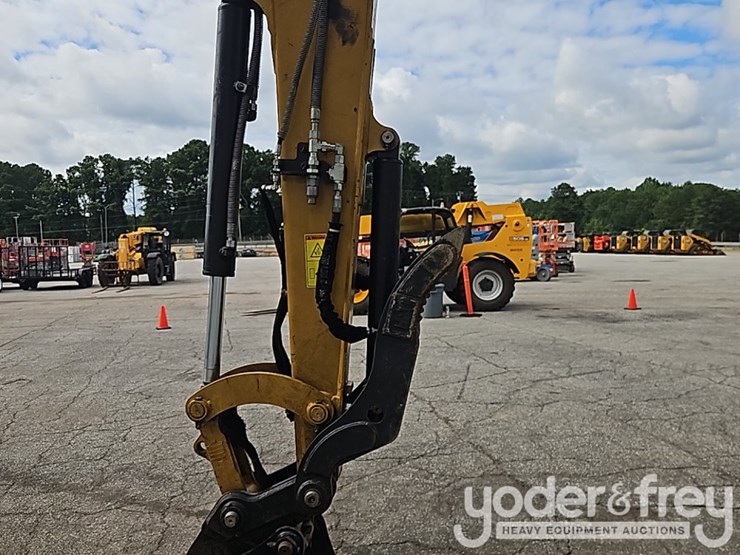2023-caterpillar-306-cr-image-27