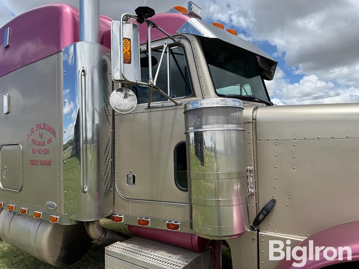2000-peterbilt-379-image-15