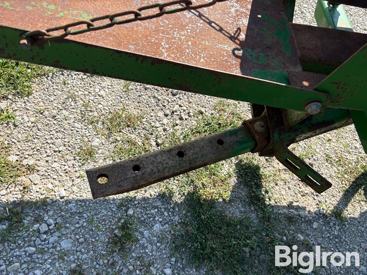 john-deere-24t-image-18