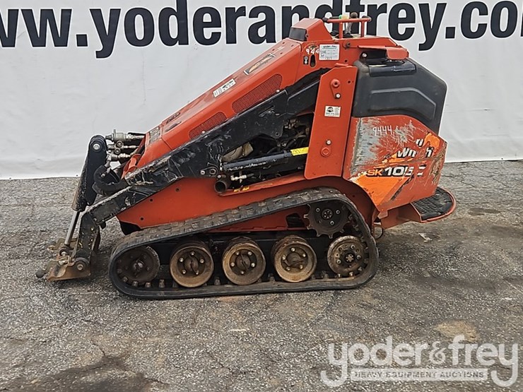 2019-ditch-witch-sk1050-image-2