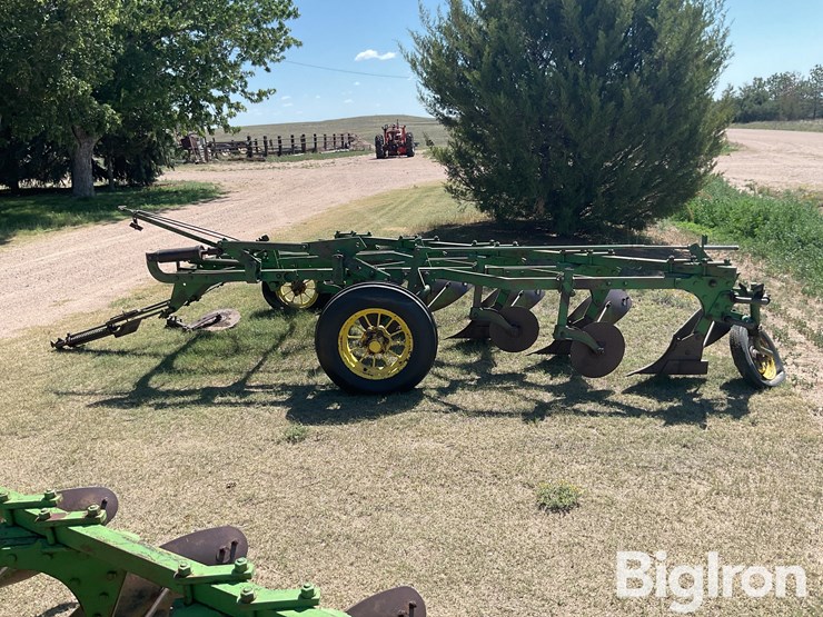 john-deere-5-image-8