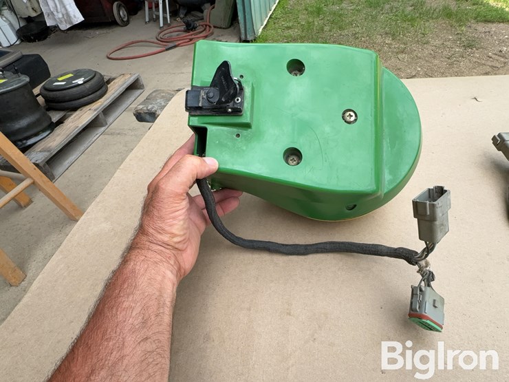 john-deere-2-image-10