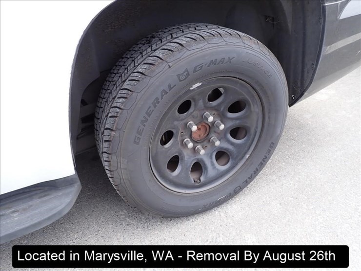 2012-chevrolet-tahoe-image-19