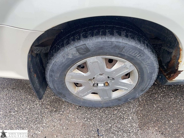 2011-dodge-grand-caravan-image-20