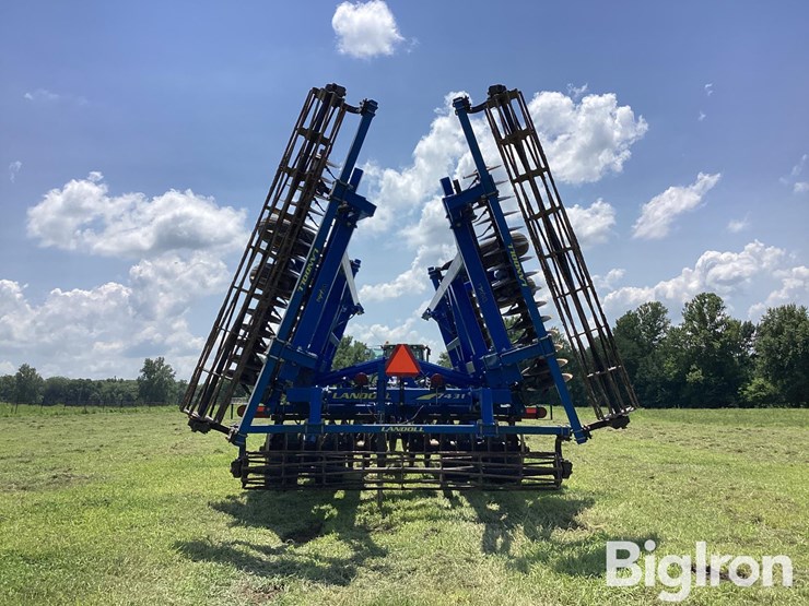2015-landoll-7431-26-image-6