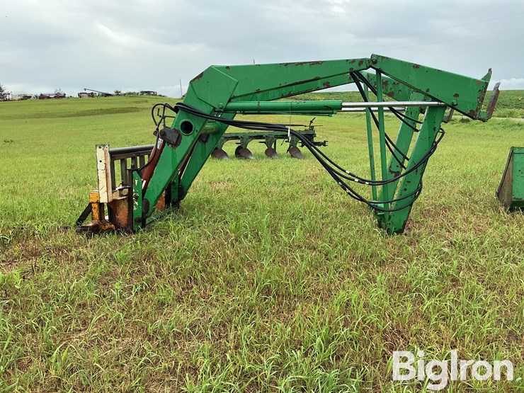 john-deere-4440-image-8