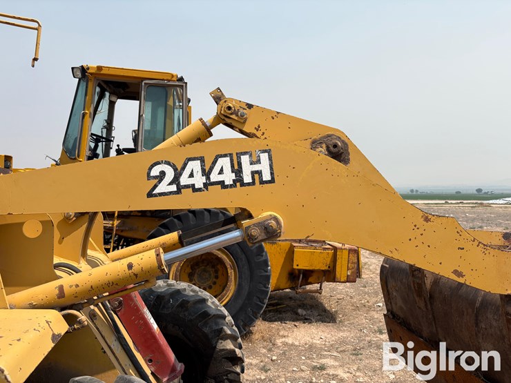 1997-deere-244h-image-20