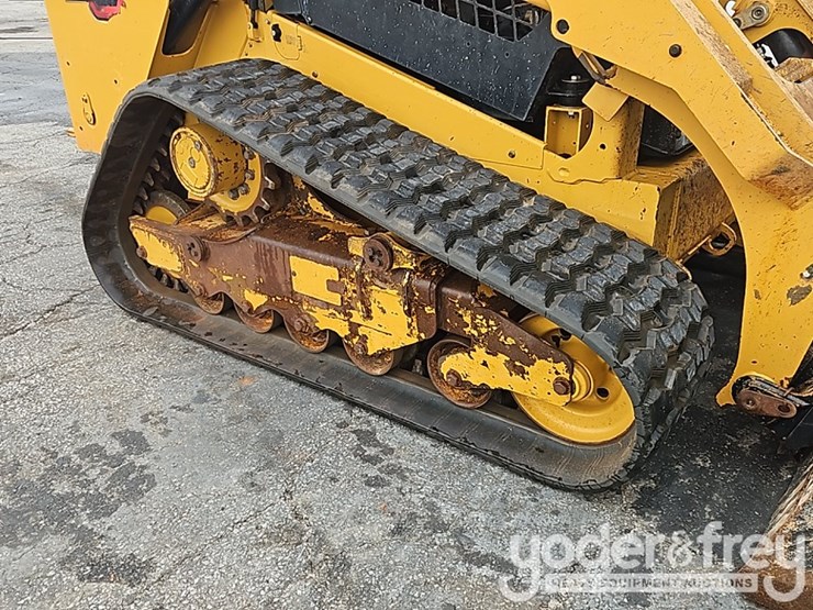 2023-caterpillar-289d3-image-15