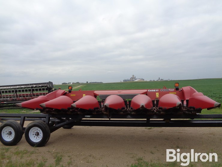 2014-case-ih-4406-image-10