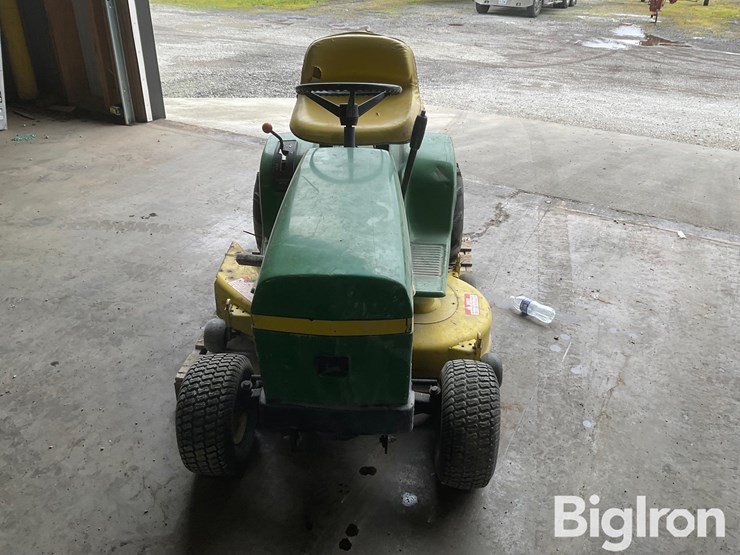 john-deere-111-image-2