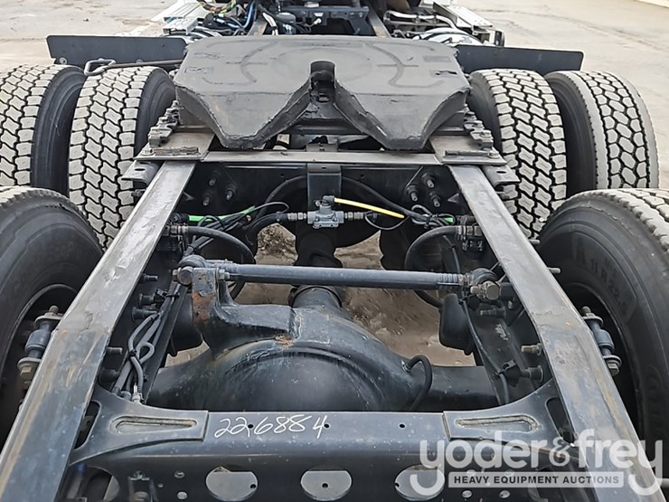2019-international-lt-image-17