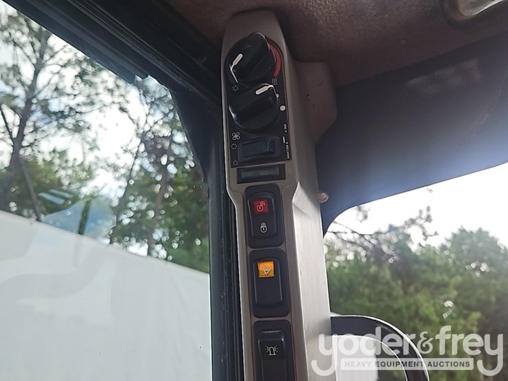 2019-case-sr270-image-62