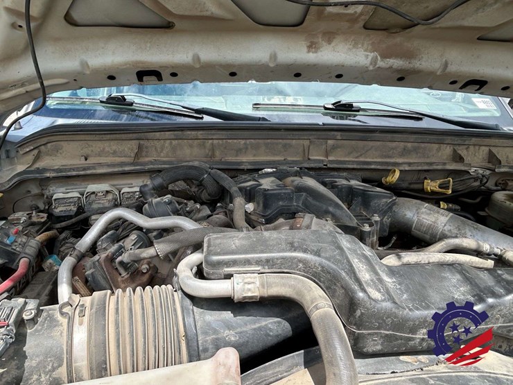 2015-ford-f550-image-52