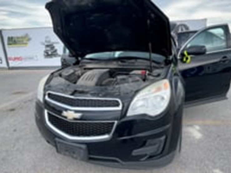 2015-chevrolet-equinox-image-9