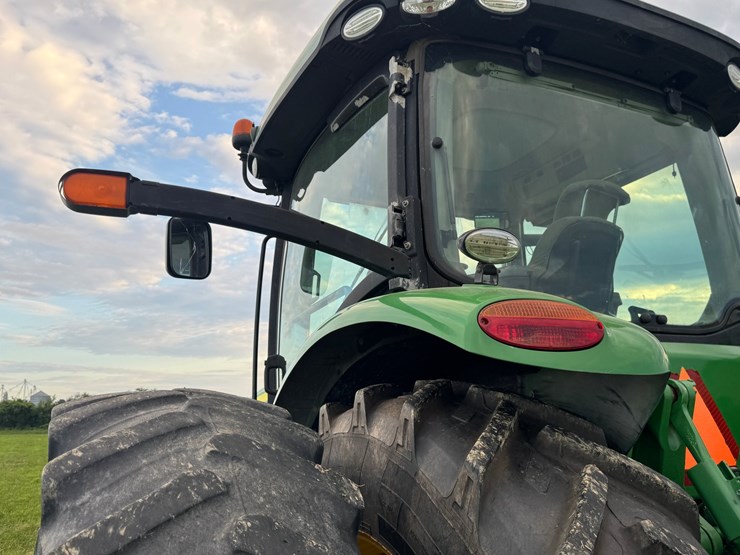john-deere-8345r-image-53