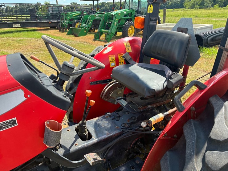 massey-ferguson-2625-image-6
