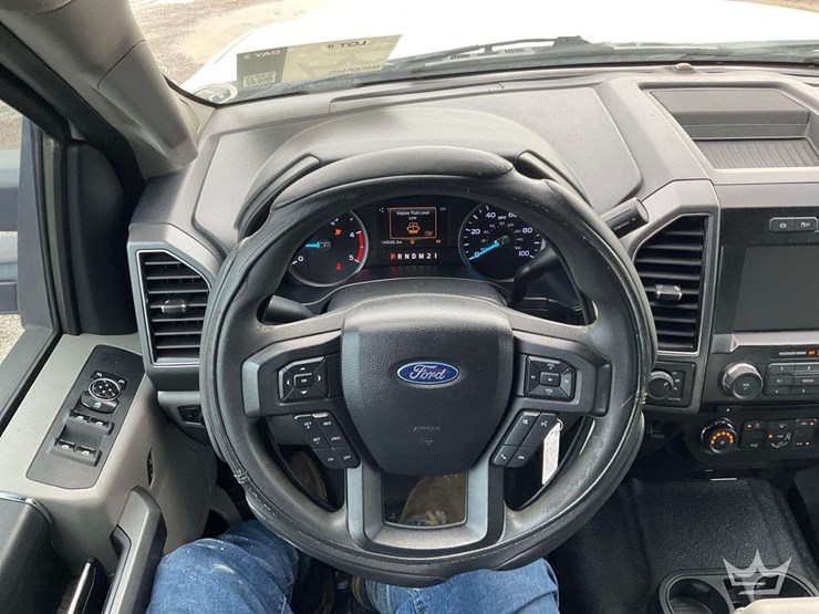 2017-ford-f350-image-13