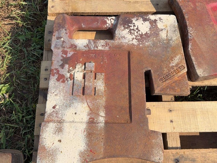 (2)-international-harvester-suitcase-weights-image-3