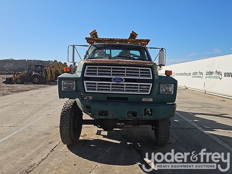 1987-ford-f700-image-12