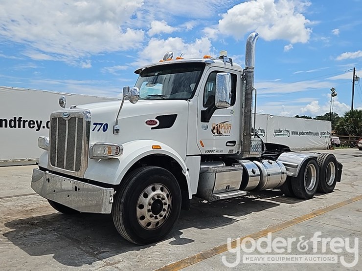2018-peterbilt-567-image-1