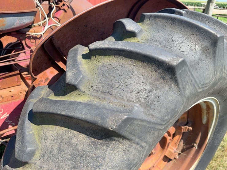 mccormick-deering-super-w-9-image-43