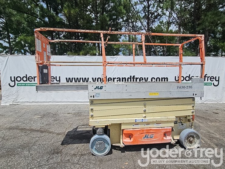 2015-jlg-2630es-image-16