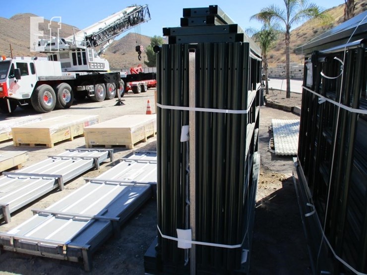 39'-x-20'-module-livestock-shelter-image-2
