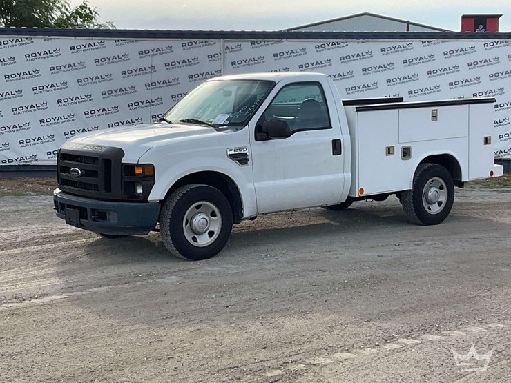 2009-ford-f250-image-1